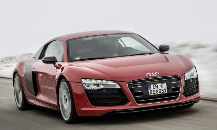 Ауди r8 e-tron