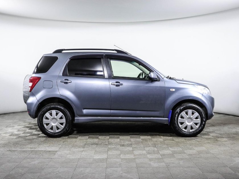 Дайхатсу Териос 2006