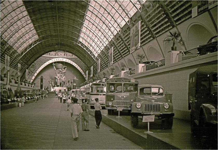 Павильон транспорт СССР на ВДНХ