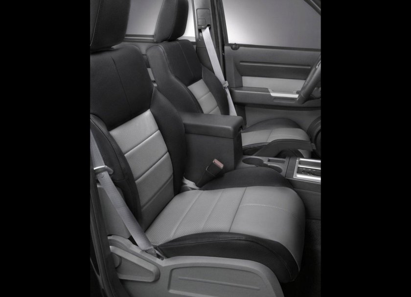 Додж нитро 2007 салон