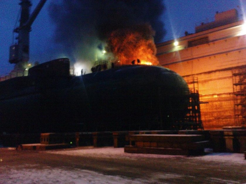 Пожар на атомной подлодке Екатеринбург
