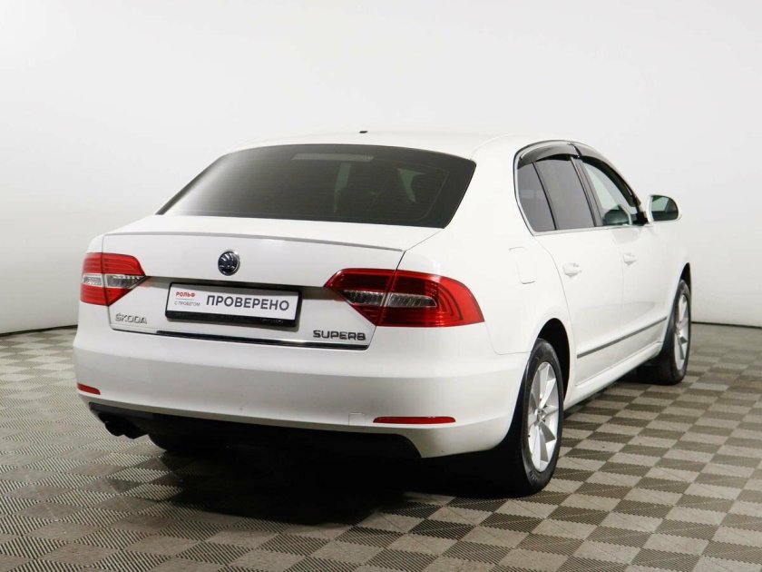 Skoda Superb 2013