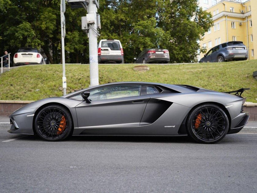 Lamborghini aventador sv gray