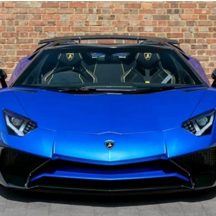 Lamborghini Aventador lp750-4 SV