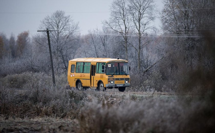 Паз школьный автобус