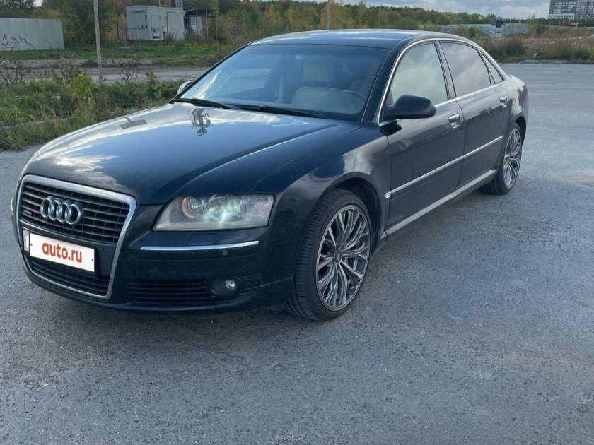 Ауди а 8 2005