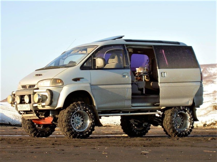 Mitsubishi Delica 4x4
