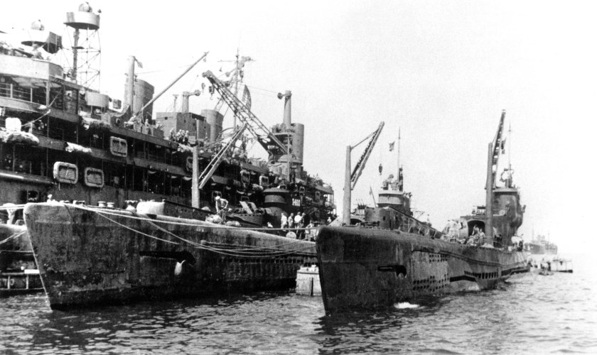 Подводные авианосцы Японии