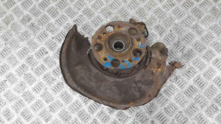 Ступица задний левый