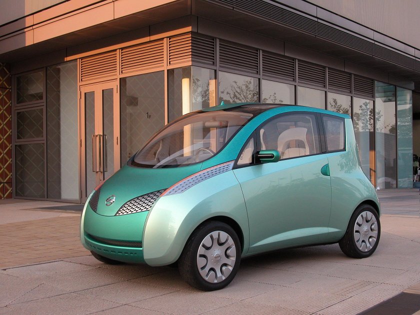 Ниссан малолитражка