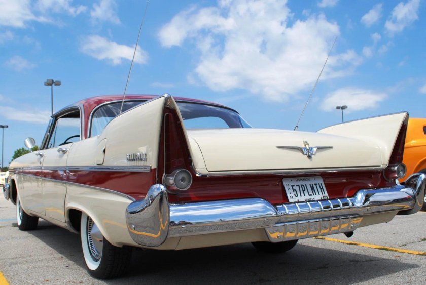 Plymouth Fury 1957 Chevrolet