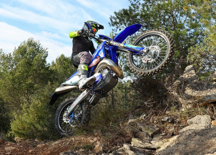 Yamaha wr450f enduro