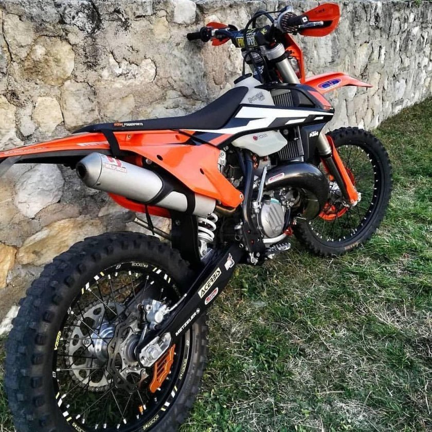 Мотокросс эндуро 250 куб