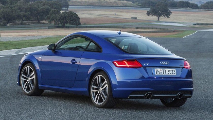 Ауди ТТ 2015