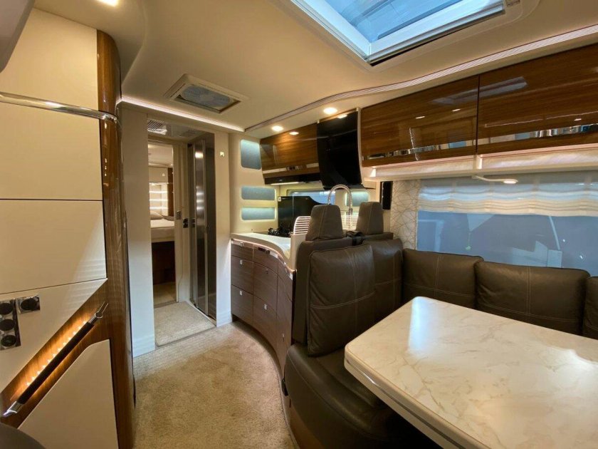 Автодом Ford Transit eura mobil 685