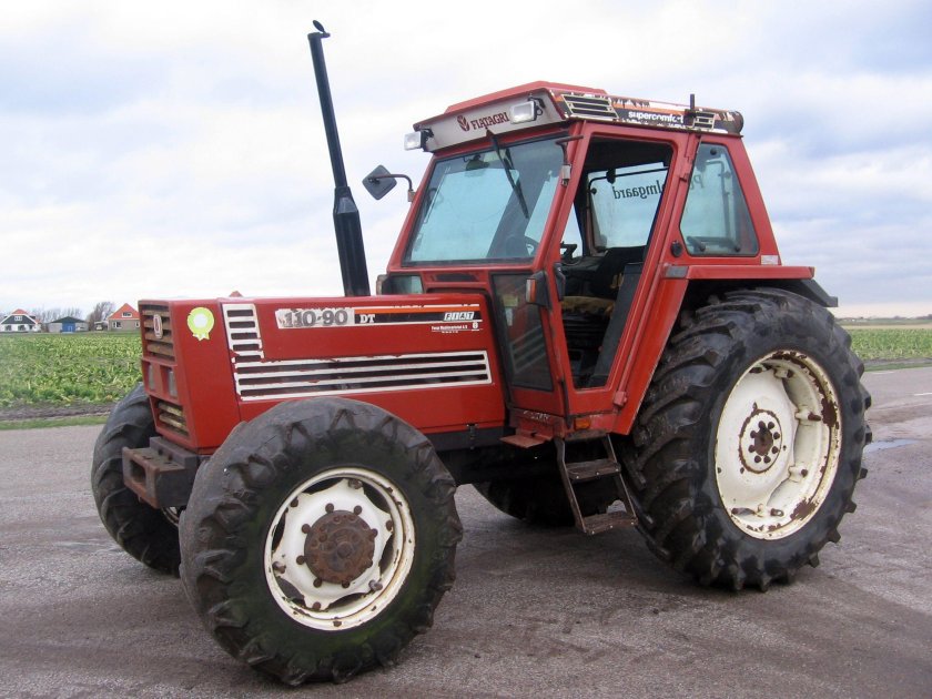 Трактор Fiat