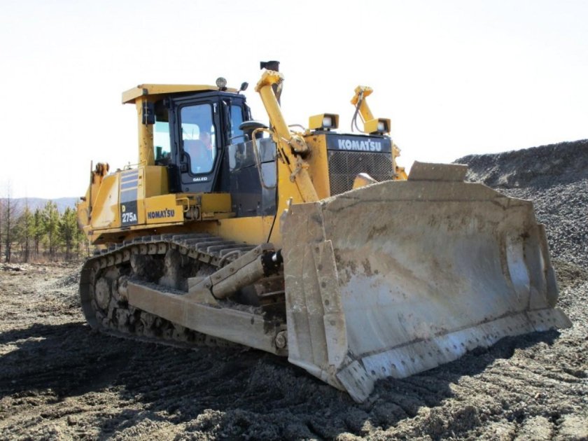 Бульдозер Komatsu d275