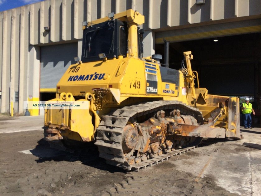 Komatsu d275ax
