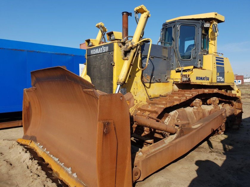 Бульдозер Komatsu d275