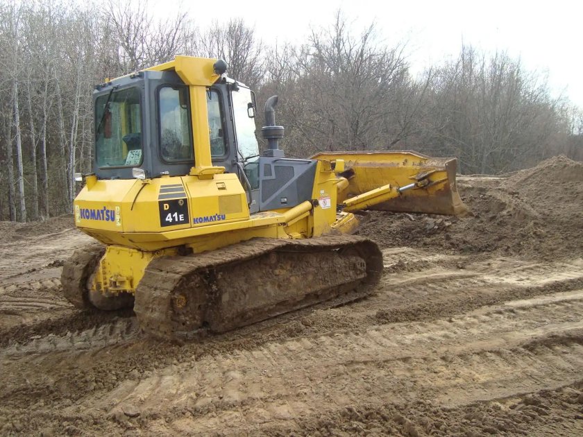 Бульдозер Komatsu 12 тонн