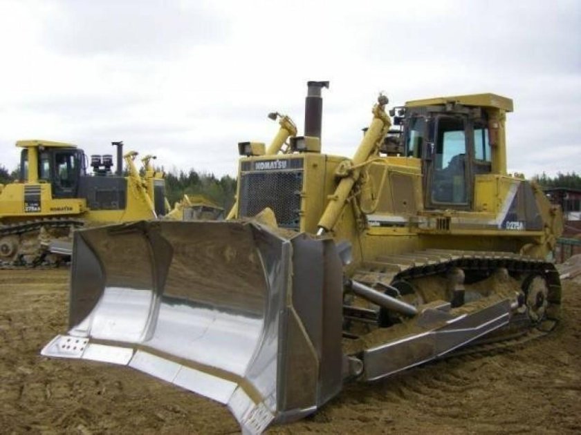 Бульдозер Komatsu d275a-5