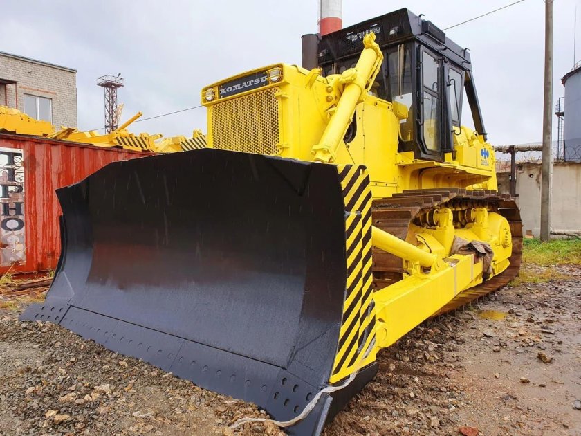 Бульдозер Komatsu d355a