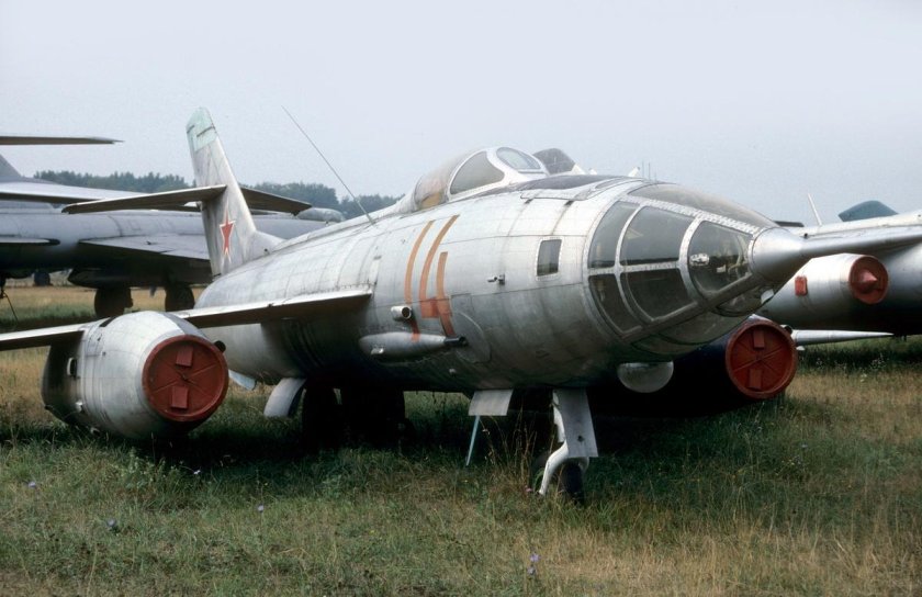 Як-27 самолёт