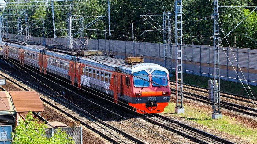 Электричка Мытищи