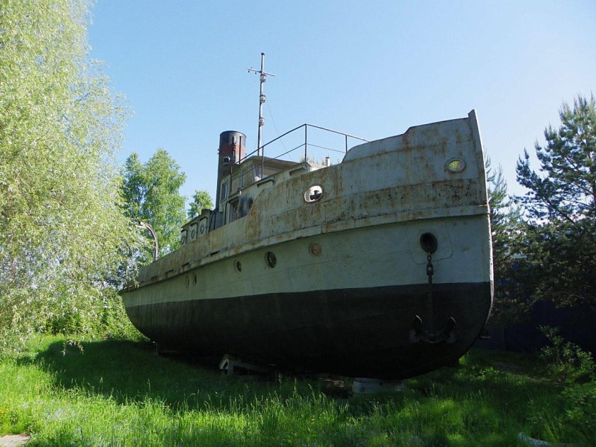 Буксир Ижорец 8