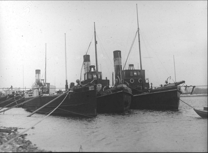 Пароход Тобол