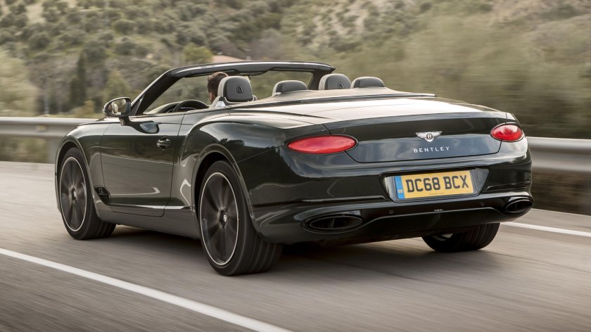 Бентли Континенталь кабриолет 2021