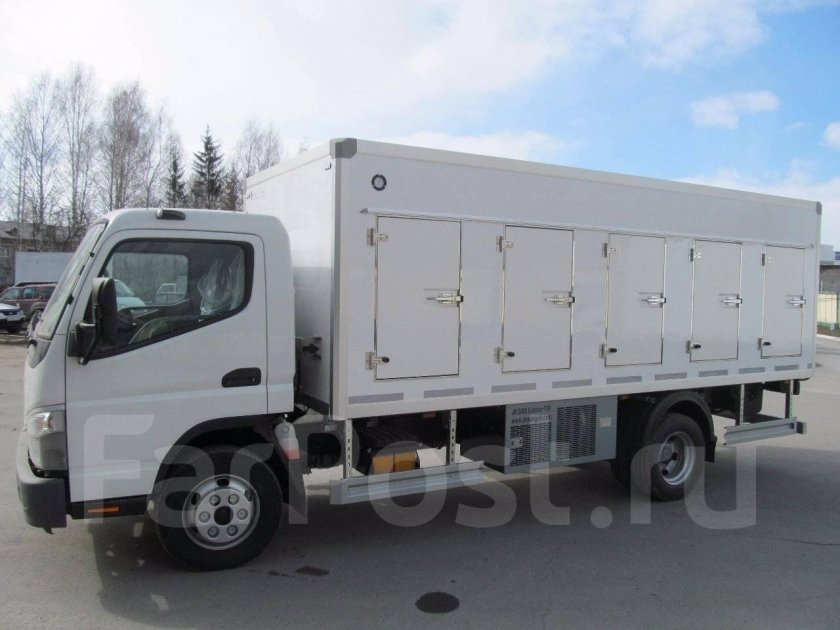 Пластиковый фургон