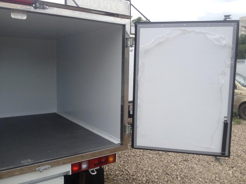 Изотермический фургон 57582-031-h5