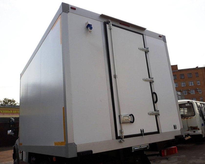 Сэндвич фургон на прицеп