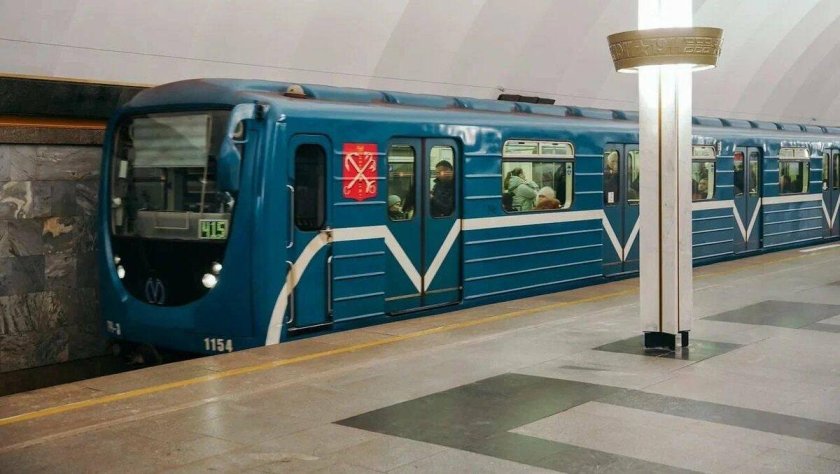 Поезда метро санкт петербурга