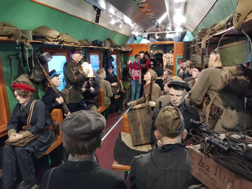 Поезд эшелон Победы 2022