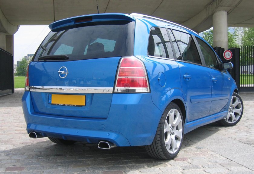 Opel Zafira 2005 Tuning
