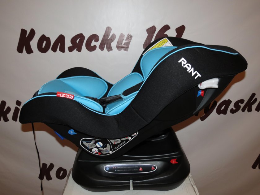 Детское автокресло с лежачим положением