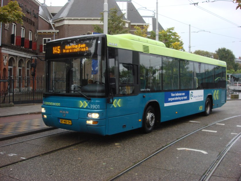 Нидерланды автобус