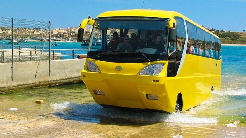 Амфибиус автобус амфибия