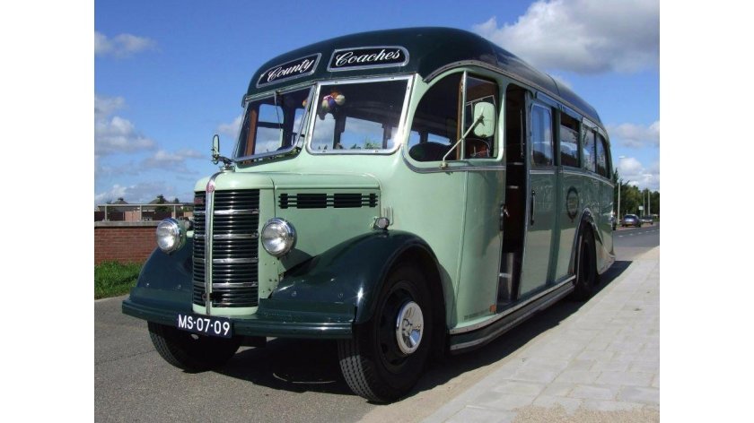 Bedford Bus