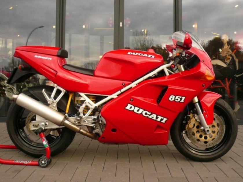 Ducati 888