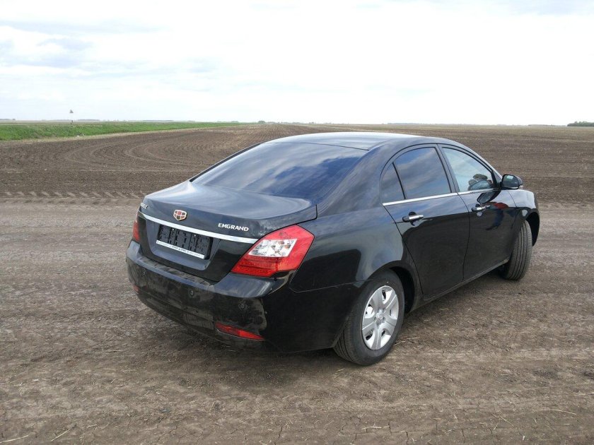 Geely Emgrand ec7