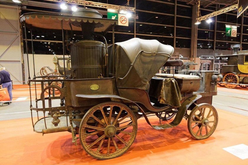 Дилижанс Amedee Bollee 1885 года.