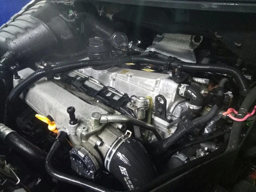 Двигатель Шаран 1.8 турбо