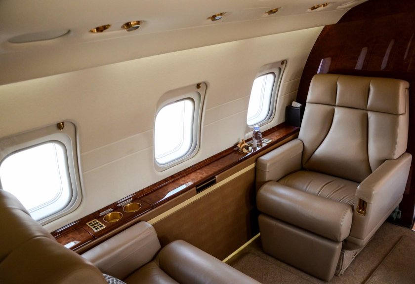 Bombardier Challenger 604 салон