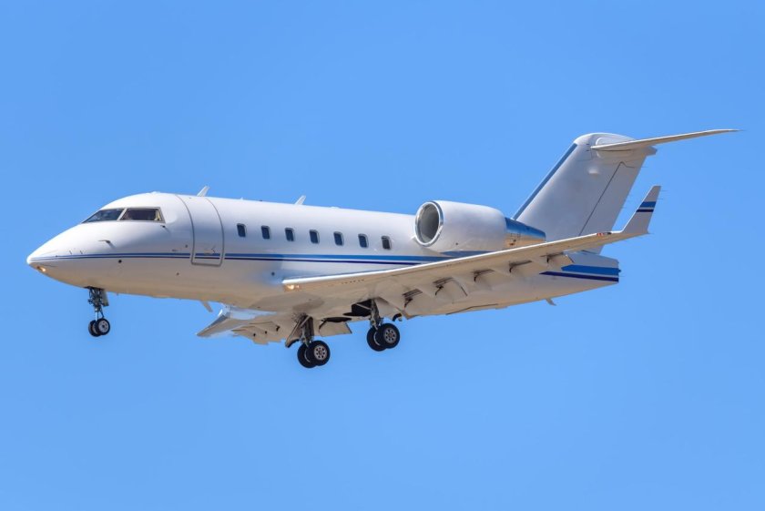 Challenger 604 самолет