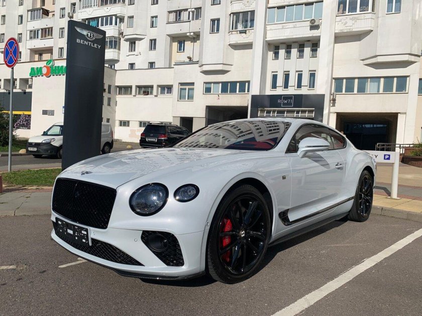 Uni Fortune Bentley Continental gt3