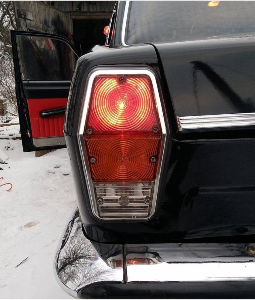 Задние фонари ГАЗ 24