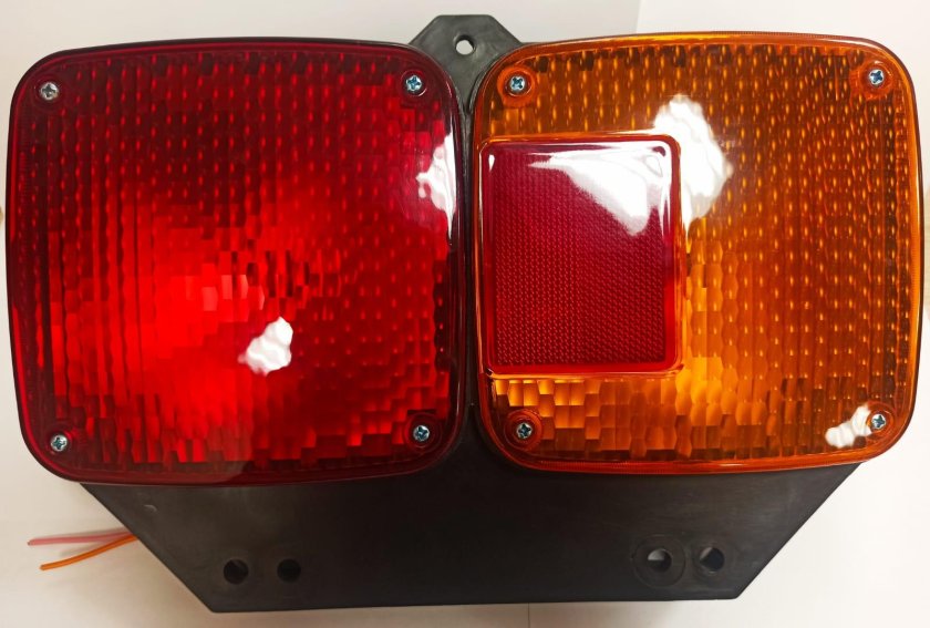 Задние фонари